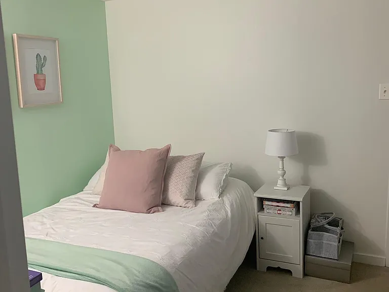 Second bedroom, alternative layout opposite side