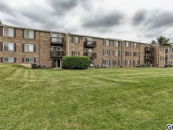 2nd image of 1003 Nanroc Dr APT 13