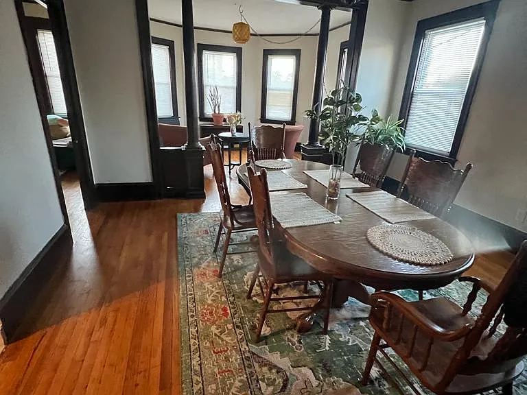 143 Stewart St — Photo 23