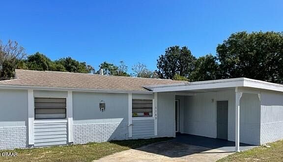 2nd image of 1763 Valencia Ave