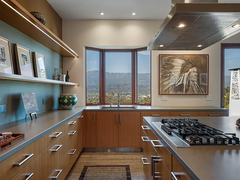 1724 La Coronilla Dr — Photo 15