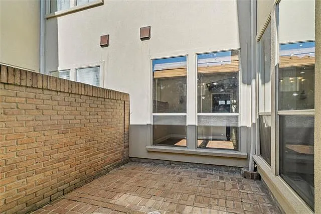 1204 Rue Degas — Photo 18