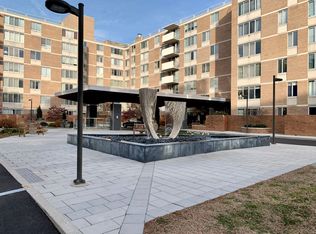 2939 Van Ness St NW APT 412, Washington, DC 20008