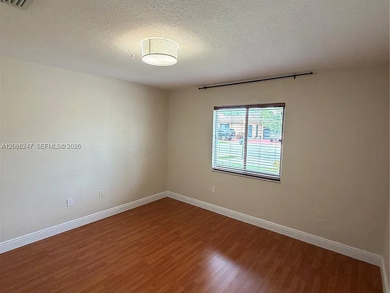 14525 NW 88th Ave — Photo 14