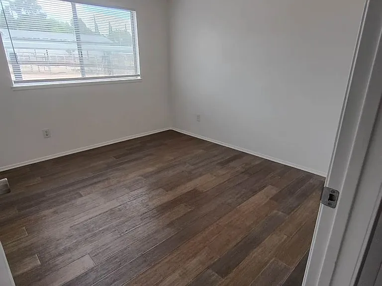 15060 Pauls Ln — Photo 12
