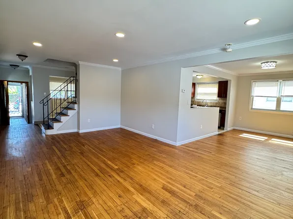 300 Jefferson Ave Floor 1, Staten Island, NY 10306