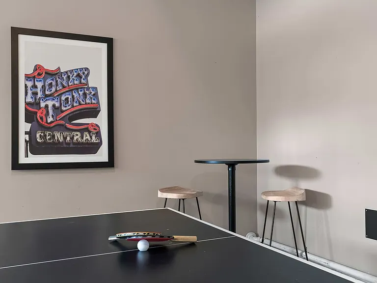 Building's Lounge