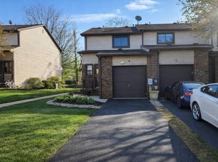 8 Chelsea Cir, Flemington, NJ