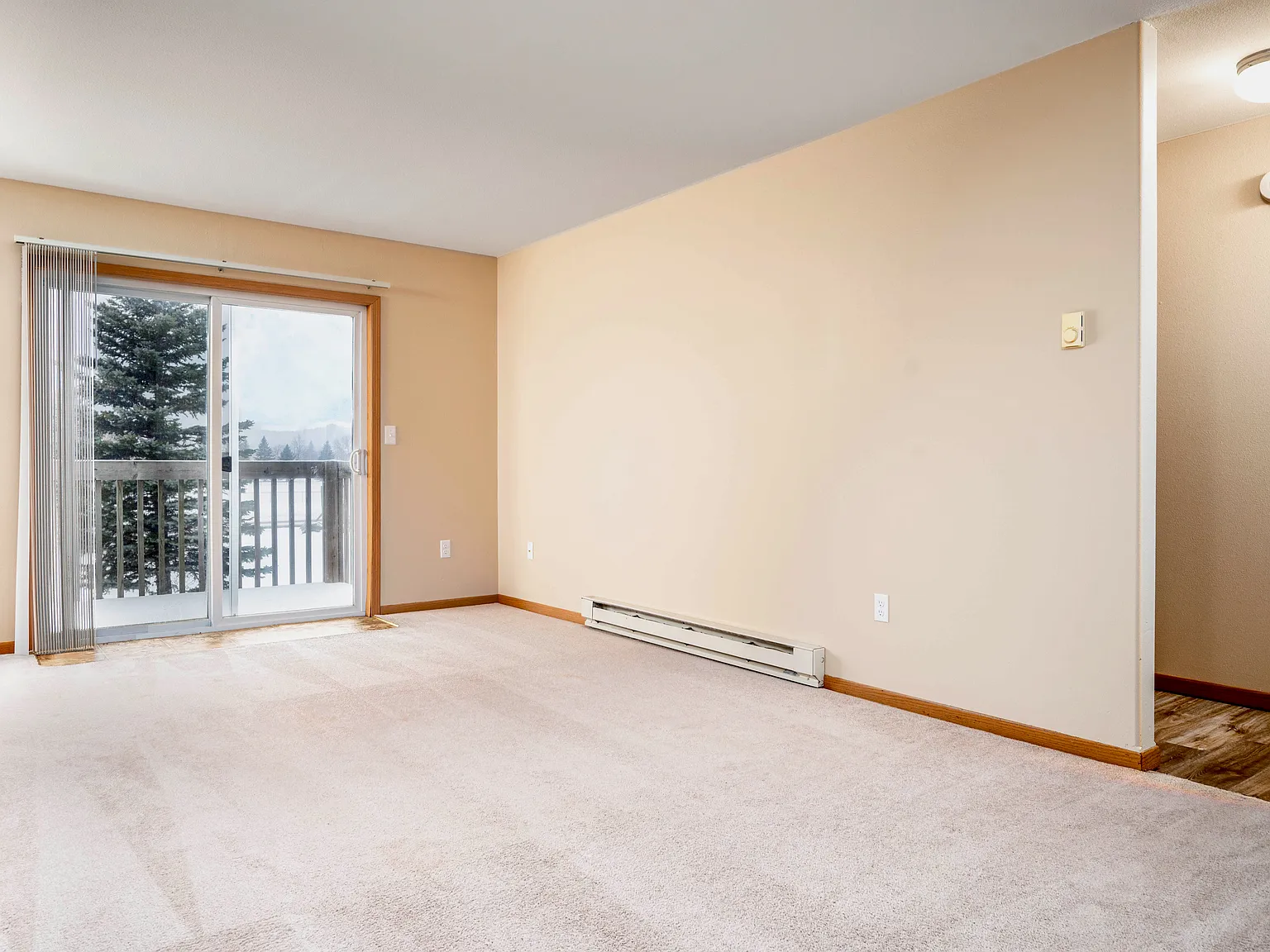 3 bed, 1240 sqft, $1,495 — Photo 3