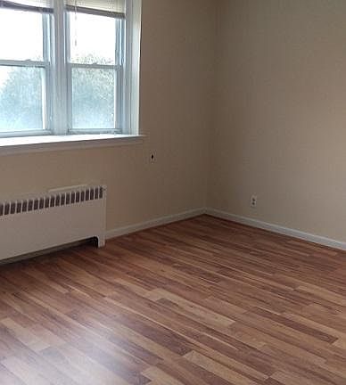 4th image of 1038 Knorr St Floor 1