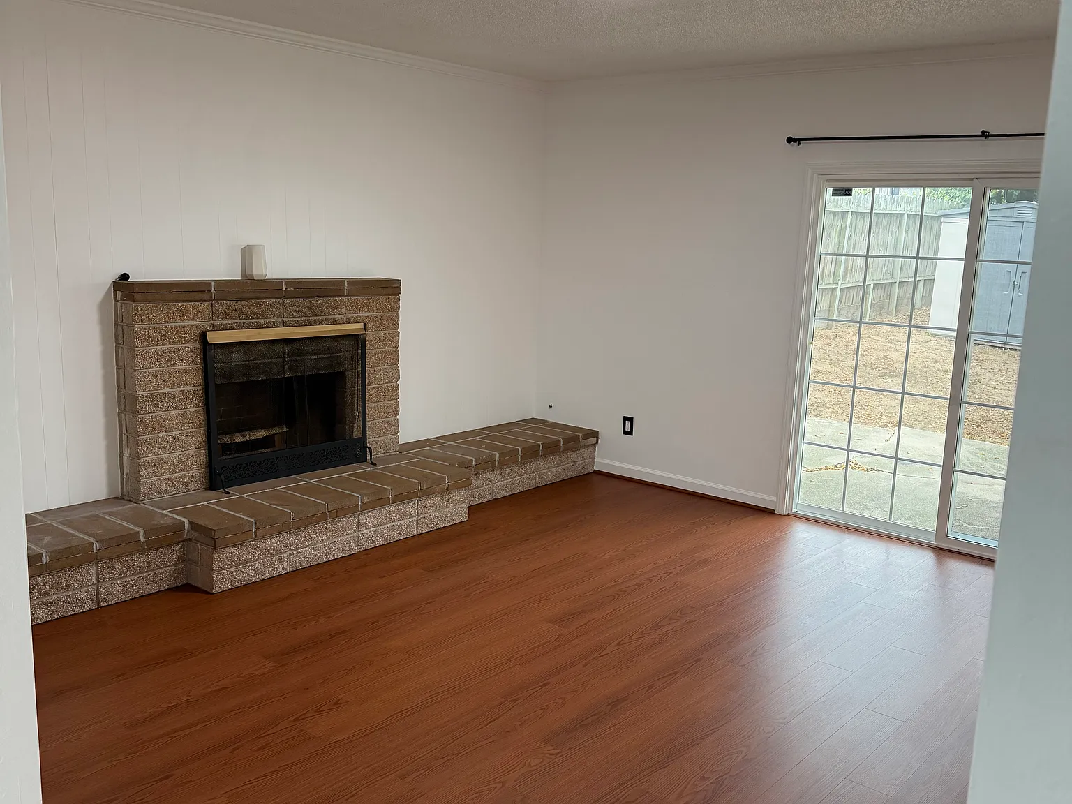 3 bed, 1500 sqft, $3,650 — Photo 3