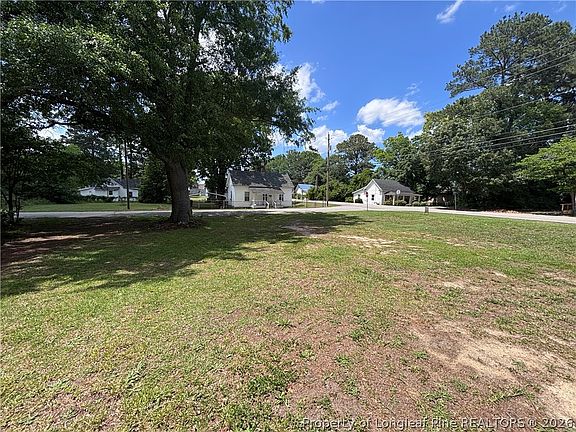 4th image of 162 Coleman St