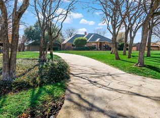 6415 Meadowcrest Ln, Flower Mound, TX 75022
