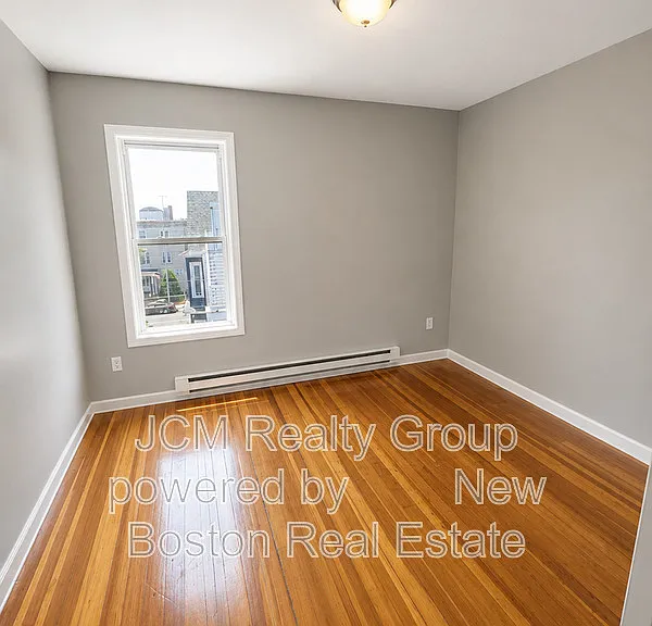 190 Washington St #3R — Photo 3