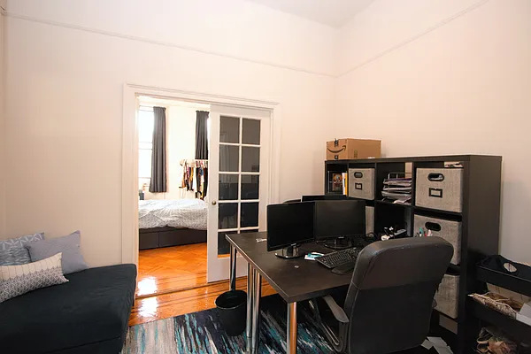 Rented by R New York | media 22