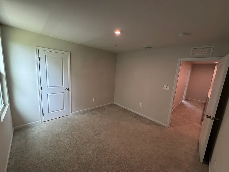 54 Goldspire Dr — Photo 28