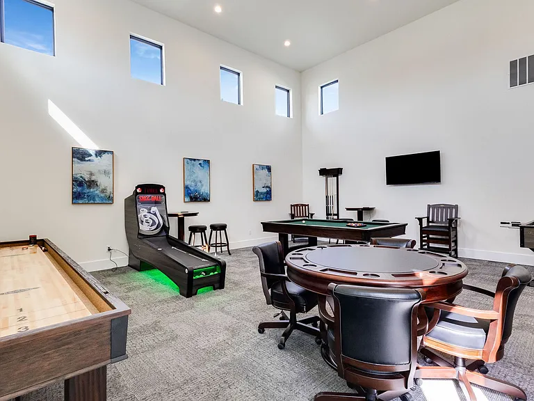 Trinity Villas — Photo 35