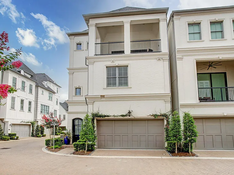 6103 Alexandra Grove Pl — Photo 2