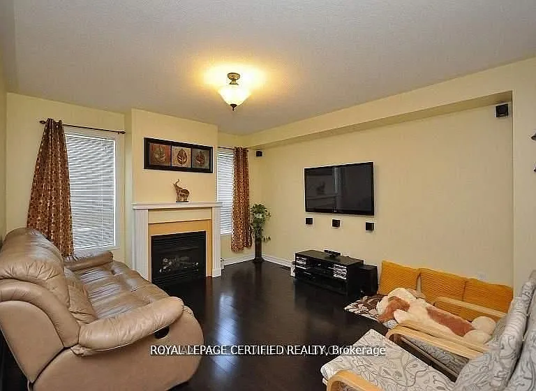 426 Orange Walk Cres — Photo 9