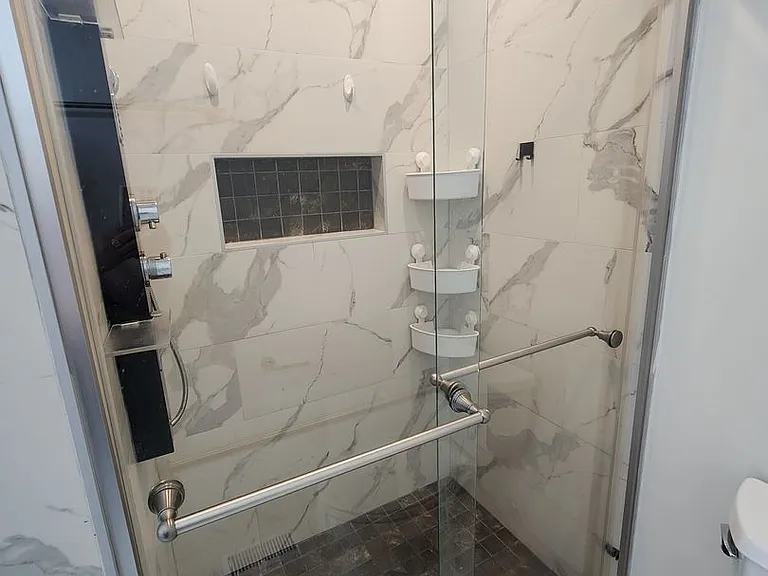5521 Deep Hollow Ct — Photo 17