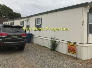 208 Robinson Ave, Aztec, NM 87410