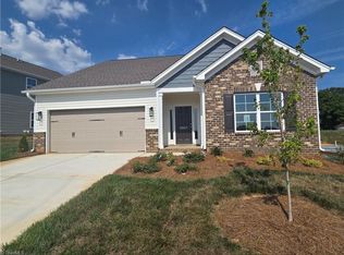 2823 Berwick Valley Dr, Winston Salem, NC 27127