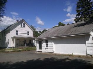 162 S East St, Amherst, MA 01002
