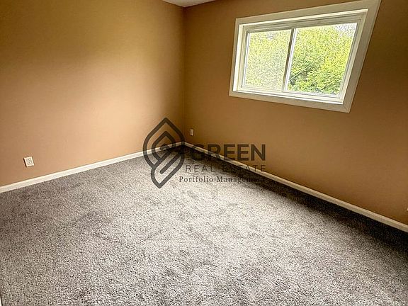 5th image of 2779 Cooper Dr APT 4