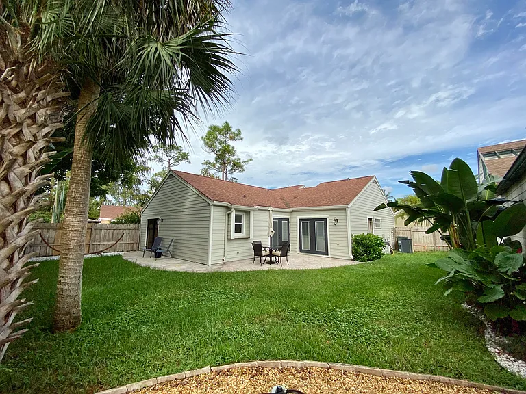 453 Park Forest Way — Photo 19