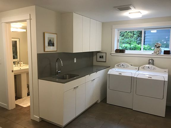 4th image of 8936 SW Harbor Dr