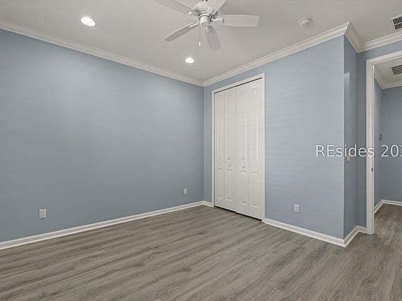 5th image of 268 Cool Breeze Dr