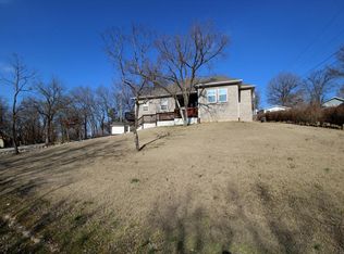 139 Trinity Rd, Branson, MO 65616