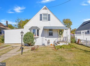 29 W Broadway, Maple Shade, NJ 08052