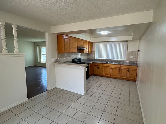 2nd image of 723 S Chapel Ave APT A
