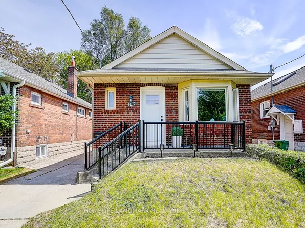 609 Mortimer Ave, Toronto, ON M4C 2J6