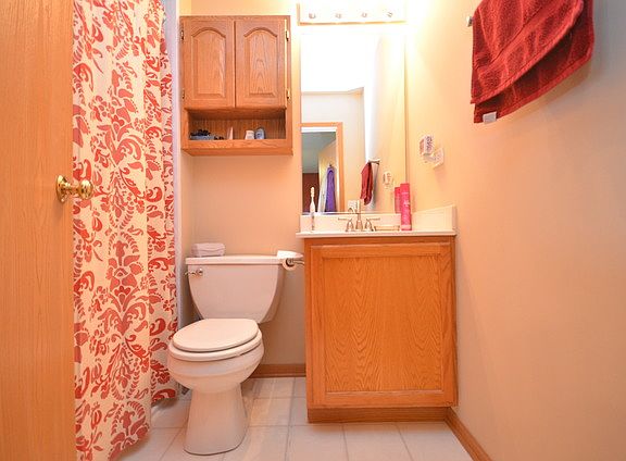 5th image of 5911 S Emerald Pointe Dr