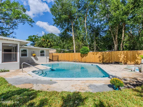 4133 ARCOT Circle, Jacksonville, FL 32210