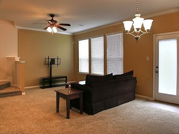 4th image of 12215 Medina Lake Dr