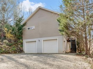 319 Glenn Bridge Rd, Arden, NC 28704