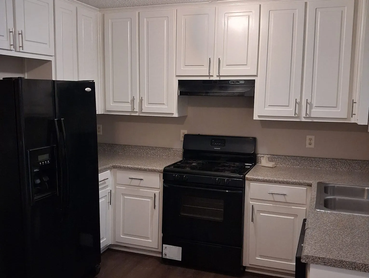 4 bed, 2.5 bath, 1548 sqft, $2,200 — Photo 4