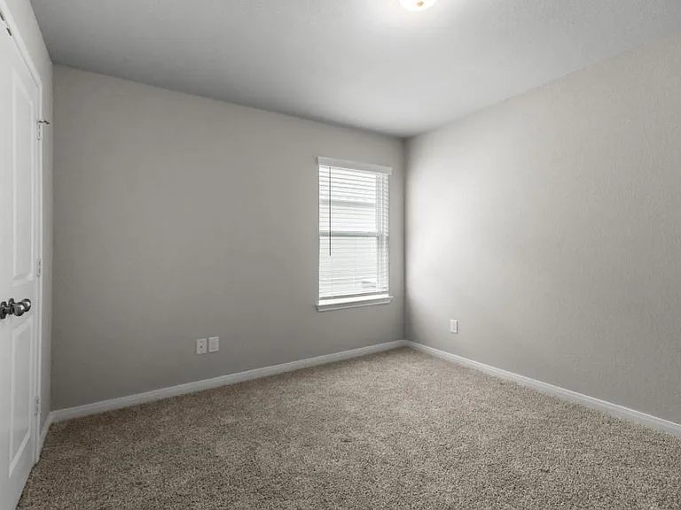 7005 McGregor Loop — Photo 12
