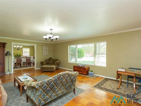 5th image of 5 Garden Pl