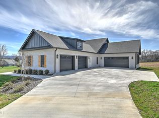 294 River Pointe Dr, Greeneville, TN 37743
