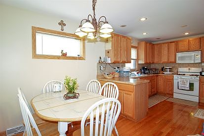 4th image of 7126 W Agatite Ave