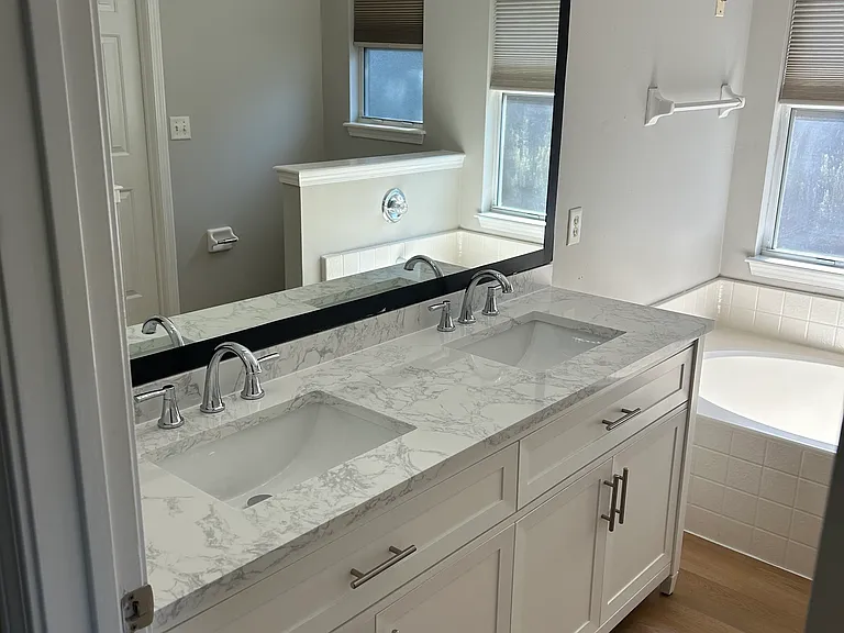 716 Mackenzie Cir — Photo 9
