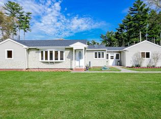 60 Mendell Rd, Rochester, MA 02770