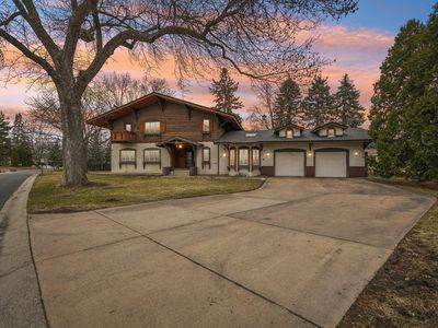 439 W Horseshoe Dr, Saint Paul, MN, 55126