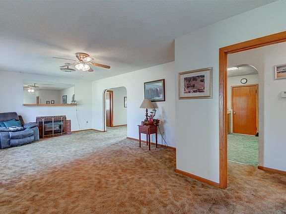 5th image of 3556 W North Ave