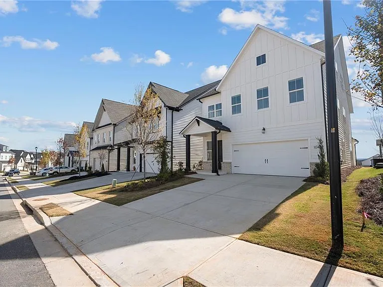 1042 Winding Branch Dr — Photo 5