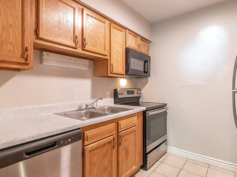 Arvada Flats — Photo 2